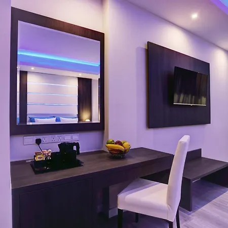 The Josephine Boutique 3*
