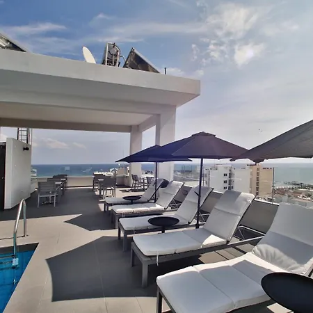 מלון The Josephine Boutique לרנקה