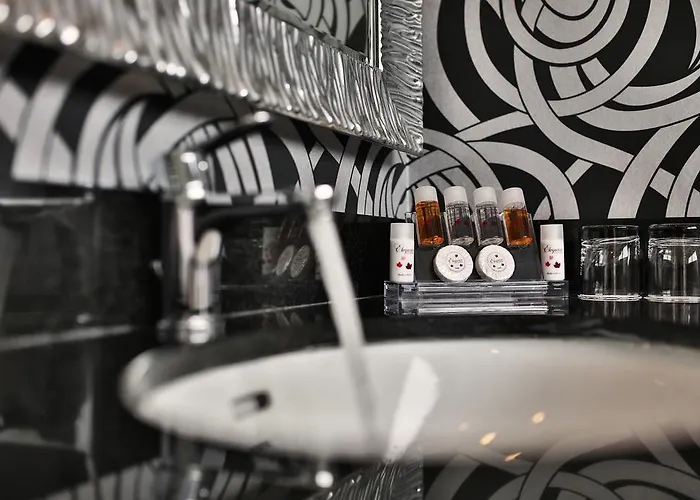 The Josephine Boutique 3* Lárnaca