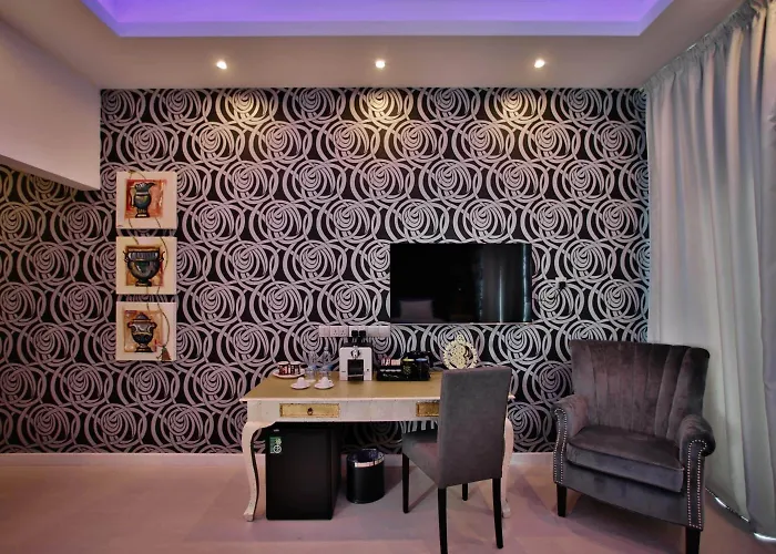 The Josephine Boutique